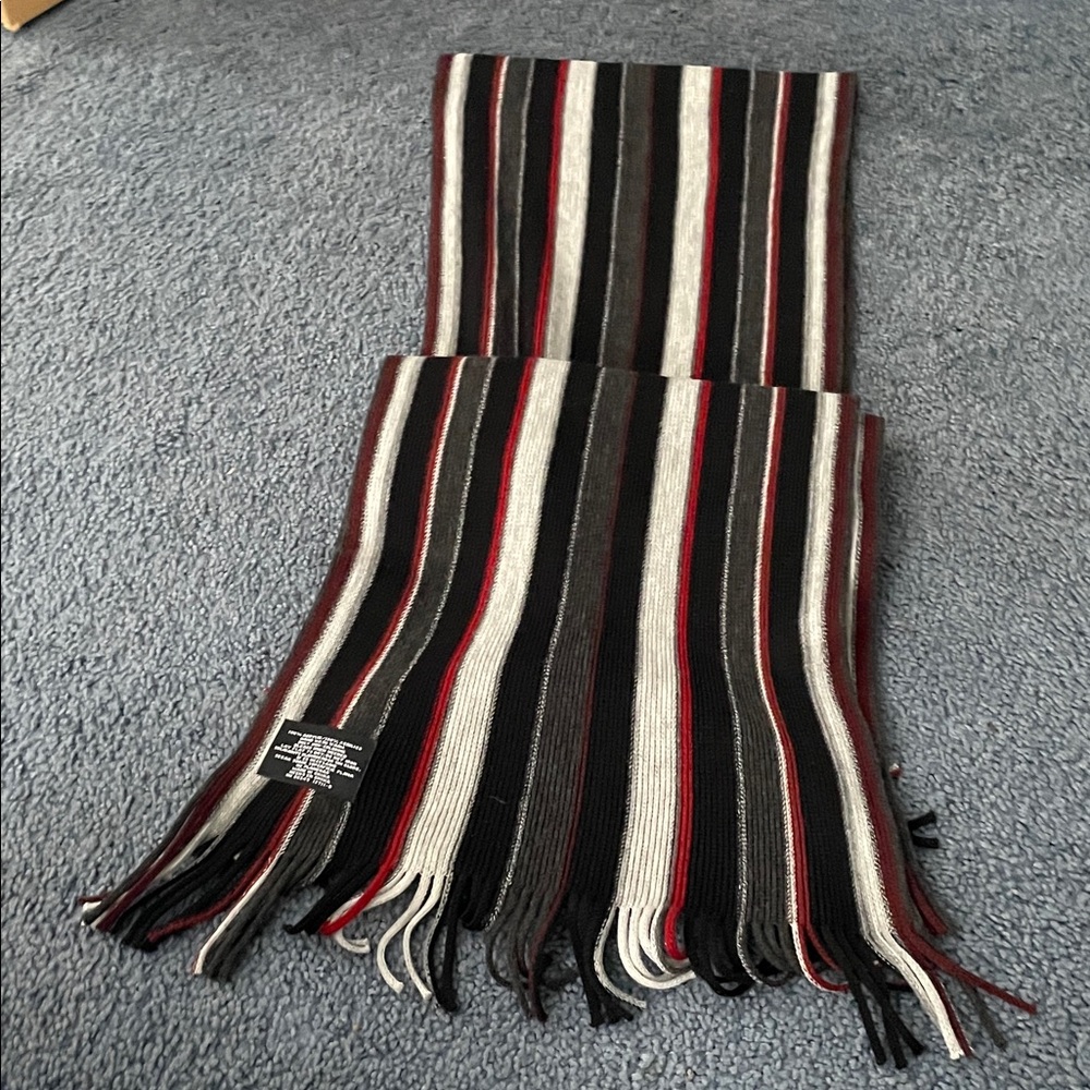 Men’s Striped Black and Red Scarf